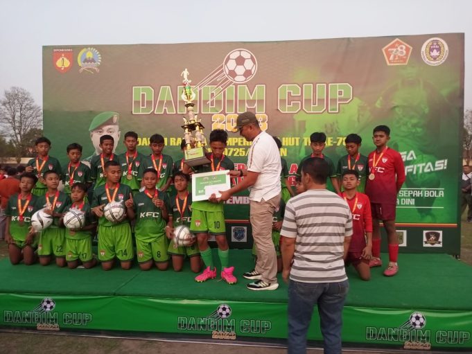 Sambut HUT TNI, Kodim Sragen Gelar Sepak bola U13 Dandim Cup Sragen, 9 SSB bertarung, siapa Juara ?? Sambut HUT TNI, Kodim Sragen Gelar Sepak bola U13 Dandim Cup Sragen, 9 SSB bertarung, siapa Juara ??