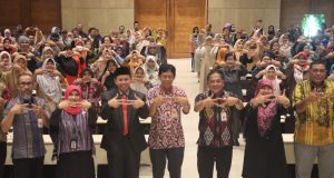 250 Pelaku Usaha Ikuti Pelatihan Sertifikasi Produk Halal 250 Pelaku Usaha Ikuti Pelatihan Sertifikasi Produk Halal