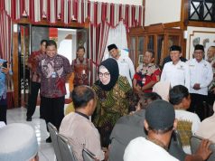 76 Warga Kurang Mampu di Sukoharjo Terima Bantua Baznas 76 Warga Kurang Mampu di Sukoharjo Terima Bantua Baznas