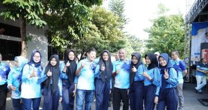 Jalan Santai dan Gerakan Cuci Tangan Bersama Meriahkan HKN Ke-59 di Pati Jalan Santai dan Gerakan Cuci Tangan Bersama Meriahkan HKN Ke-59 di Pati