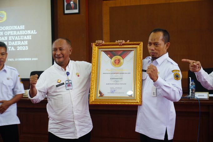 Kabupaten Pati Raih Innovative Government Award 2023 dari Kemendagri Kabupaten Pati Raih Innovative Government Award 2023 dari Kemendagri