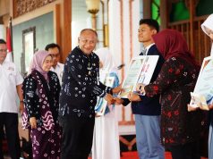 Peringati Hari Ibu, Pemkab Pati Apresiasi Penulisan Ikrar Stop Kekerasan Anak Peringati Hari Ibu, Pemkab Pati Apresiasi Penulisan Ikrar Stop Kekerasan Anak