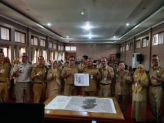 Pj Bupati Pati Hadiri Penandatanganan Peta dan Berita Acara Penegasan Batas Desa Bertempat di Ruang Penjawi, Pj Bupati Pati Henggar Budi Anggoro menghadiri penandatanganan peta dan berita acara penegasan batas desa