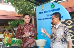 SMAN 1 Kendal Dapat Bantuan Keran Air Siap Minum SMAN 1 Kendal Dapat Bantuan Keran Air Siap Minum