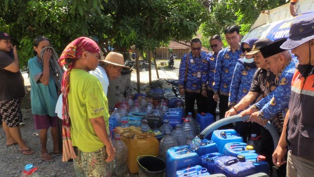 Korpri Rembang Salurkan 250 Ribu Liter Air Bersih ke Wilayah Terdampak Kekeringan