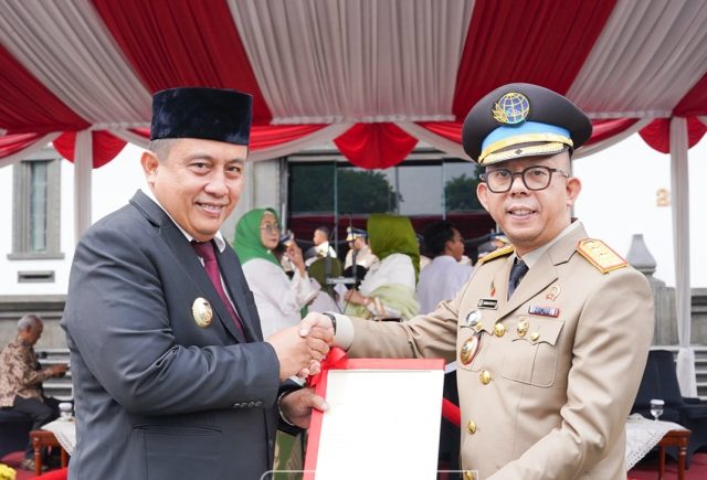 Pj Bupati Bekasi Dedy Supriyadi menghadiri Upacara Peringatan Hari Agraria dan Tata Ruang (Hantaru) Tingkat Provinsi Jawa Barat Tahun 2024