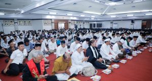 Gelar Doa Bersama, Pemprov Jateng Sambut Tahun 2025 dengan Optimisme dan Semangat Baru Gelar Doa Bersama, Pemprov Jateng Sambut Tahun 2025 dengan Optimisme dan Semangat Baru