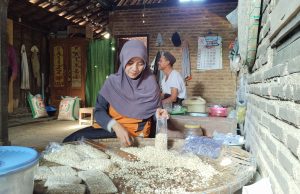 Dari Uang Receh Jadi Perjalanan Suci, Penjual Tempe di Pati Berangkat Haji Setelah Menabung 14 Tahun