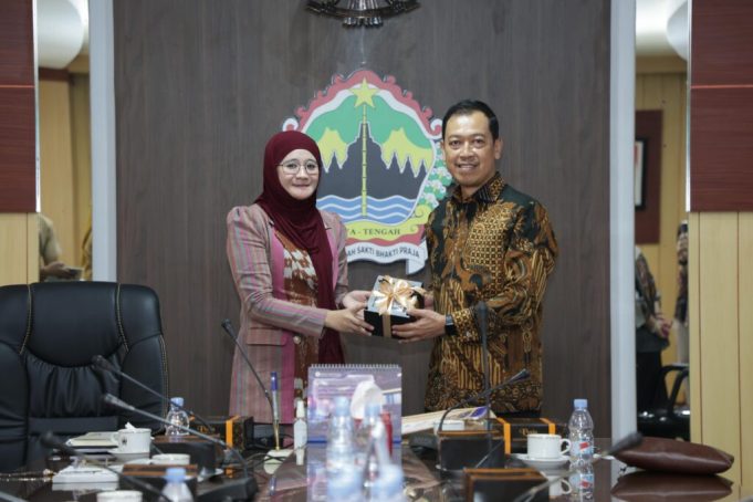 Perluas Promosi Produk Ekraf ke Pasar Global, Dekranasda Jateng Jalin Sinergi dengan Kemenlu Dewan Kerajinan Nasional Daerah (Dekranasda) Provinsi Jawa Tengah