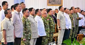 Gubernur Ahmad Luthfi Dampingi Presiden Prabowo Hadiri Retreat Ketua DPRD di Magelang Gubernur Jawa Tengah Ahmad Luthfi mendampingi Presiden RI Prabowo Subianto