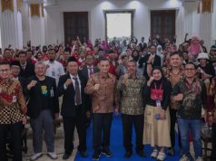 Pedagang Bakso di Jateng Capai 17,5 Ribu, Pemprov Dorong Sertifikasi Halal Gubernur Jawa Tengah Ahmad Luthfi, saat Silaturahmi dan Halalbihalal Apmiso Jawa Tengah, di Wisma Perdamaian Semarang