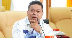 Duduk Santai Bisa Dapat Uang, Ketua DPRD Pati Ajak Anak Muda Serius Tekuni Bisnis Online Ketua DPRD Kabupaten Pati Ali Badrudin