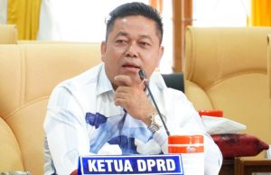 Duduk Santai Bisa Dapat Uang, Ketua DPRD Pati Ajak Anak Muda Serius Tekuni Bisnis Online Ketua DPRD Kabupaten Pati Ali Badrudin
