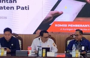 KPK Gelar Sosialisasi di Pati, Ketua DPRD Nilai Sebagai Bentuk Pengawasan Anggaran Mencegah Korupsi Ketua DPRD Pati saat menghadiri sosialisasi pencegahan korupsi oleh KPK di pendopo kabupaten