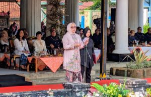 Upacara Hari Kartini di Rembang, Menteri PPPA Tekankan Kesetaraan dan Pemberdayaan Perempuan Menteri Pemberdayaan Perempuan dan Perlindungan Anak RI, Arifatul Choiri Fauzi