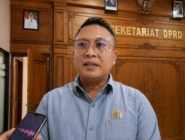 Mukit, Sekretaris Komisi B DPRD Kabupaten Pati