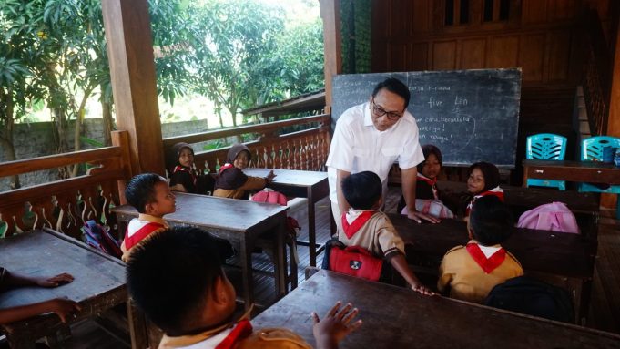 Sekolah Rusak, Pemkab Pati Gerak Cepat Pelaksana Tugas (Plt) Bupati Pati, Risma Ardhi Chandra.