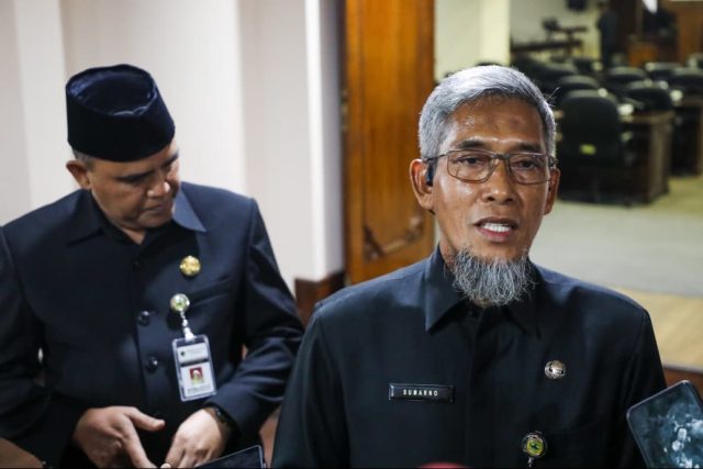 Sekretaris Daerah (Sekda) Provinsi Jawa Tengah, Sumarno, di sela Rapat Paripurna di Gedung DPRD Jateng