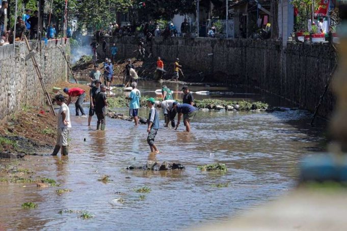 Disnaker Perluas Program Padat Karya, Targetkan Serap 4.600 Warga Kota Bandung Warga Bandung