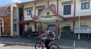 Kemenag Pati Terapkan WFH Tiap Jumat dan Gowes Rabu untuk Hemat Energi