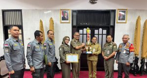 Linmas “Asli” Kabupaten Semarang Juara Favorit se-Jateng Linmas “Asli” Kabupaten Semarang Juara Favorit se-Jateng