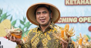 Taj Yasin Hadiri Panen Raya Jagung Serentak Wakil Gubernur Jawa Tengah, Taj Yasin Maimoen