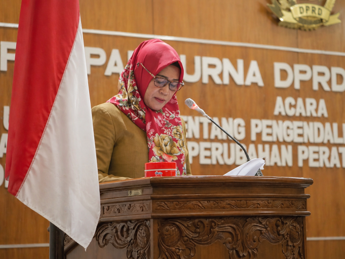DPRD Pati Ingatkan Penggarap Hutan Sosial Tetap Jaga Kelestarian Alam Anggota Komisi B DPRD Kabupaten Pati, Warsiti