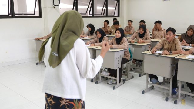 Dibiayai APBD, SMANKO Jateng Siapkan Atlet Berprestasi dan Unggul Akademik Dibiayai APBD, SMANKO Jateng Siapkan Atlet Berprestasi dan Unggul Akademik