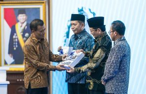 Jawa Tengah Pelopor Pendidikan Koperasi di Sekolah, Sasar 6,38 Juta Siswa Gubernur Jawa tengah saat menghadiri peluncuran Program Insersi Pendidikan Perkoperasian