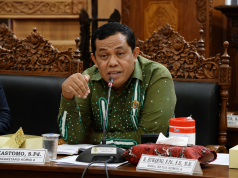 Dalam Pelestarian Tradisi Sedekah Bumi, DPRD Pati Dorong Keterlibatan Pemerintah Sekretaris Komisi A DPRD Kabupaten Pati, Kastomo