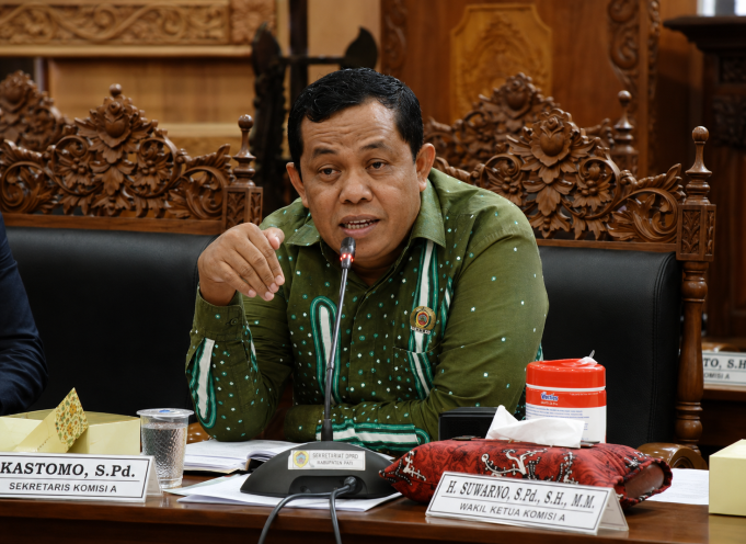 Dalam Pelestarian Tradisi Sedekah Bumi, DPRD Pati Dorong Keterlibatan Pemerintah Sekretaris Komisi A DPRD Kabupaten Pati, Kastomo
