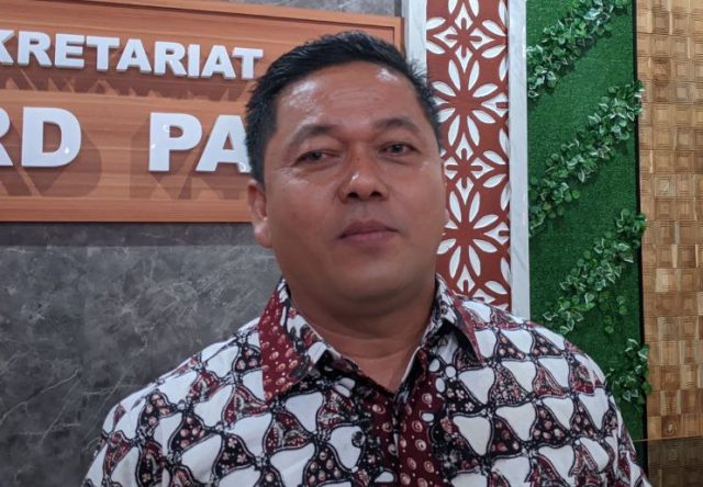 Ketua DPRD Kabupaten Pati, Ali Badrudin (2) Ketua DPRD Kabupaten Pati, Ali Badrudin