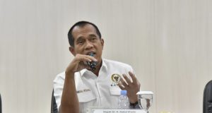 Komisi IV Serap Masukan Akademisi UNS untuk Penyempurnaan RUU Pangan Wakil Ketua Komisi IV DPR RI Abdul Kharis Almasyhari saat kunjungan di Universitas Sebelas Maret (UNS), Surakarta, Jawa Tengah, Jumat (12/6/2026). Foto : Dip/Andri