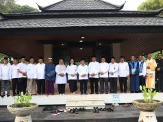 Jelang HUT Kemerdekaan, Jajaran Kemenag Ziarah ke Makam Proklamator Bung Hatta Jajaran Kemenag berziarah ke Makam Proklamator RI, Mohammad Hatta (Bung Hatta)