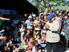Senyum Anak-Anak Nagekeo di Tengah Tenda Pengungsian