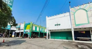 Pedagang Plaza Puri Khawatir Kehilangan Mata Pencaharian Akibat Wacana Pembangunan Mal