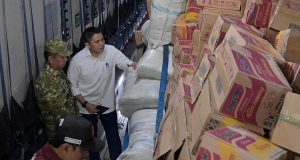 Seskab: Hingga Hari Kelima, Pemerintah Telah Kirim 253 Ton Bantuan Logistik ke NTT