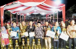 Bukan Sekadar Makanan, Kuliner Khas Pati Dinilai Bisa Dongkrak Ekonomi UMKM Pesta Rakyat dan Selametan Agung Festival Adhi Loka Kabupaten Pati 2026 di Alun-Alun Simpang Lima Pati, Selasa (18/8/2026) malam