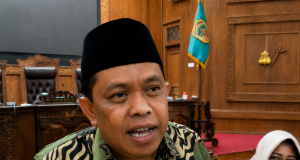 Semarak HUT RI ke-81, Turnamen Voli Winong Jadi Ajang Pererat Kebersamaan Warga Sekretaris Komisi A DPRD Kabupaten Pati, Kastomo