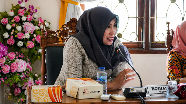 Anggota Komisi C DPRD Kabupaten Pati, Hj. Muntamah, MM., M.Pd. Anggota Komisi C DPRD Kabupaten Pati, Hj. Muntamah, MM., M.Pd.