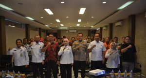 Perkuat Mitigasi Bencana, Pemkab Kendal Gelar Sekolah Lapang Gempa Bumi dan Tsunami Bupati Kendal, Dyah Kartika Permanasari dalam kegiatan SLG Kabupaten Kendal 2026