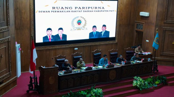 Kehadiran DPRD Pati Capai 97 Persen, Bandang Sindir Minimnya Kehadiran Camat dan Kepala Dinas di Paripurna