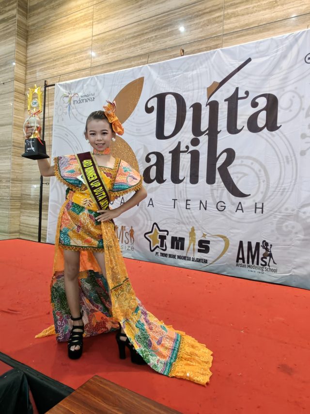 Diandra Raih Duta Batik Jawa Tengah Kota Pekalongan
