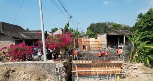 Jembatan Bendronggeni Direkonstruksi, Lebarnya Bertambah Lebih Dua Kali Lipat