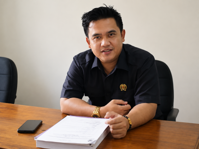 Anggota Komisi C DPRD Kabupaten Pati, Jaza Khoerul Sofyan Anggota Komisi C DPRD Kabupaten Pati, Jaza Khoerul Sofyan