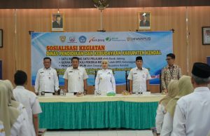 Bupati Kendal Dorong Budaya Menabung Pelajar Lewat Program Satu Rekening Satu Pelajar, Setoran Awal Cuma Rp5 Ribu
